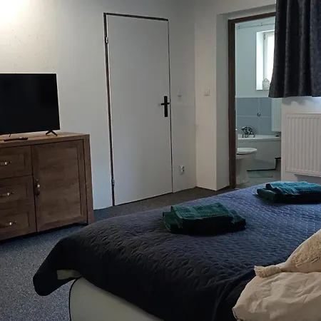 Holiday home Na 4 Lapy Zywki